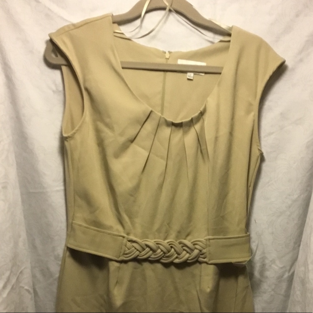 Khaki Business Dress